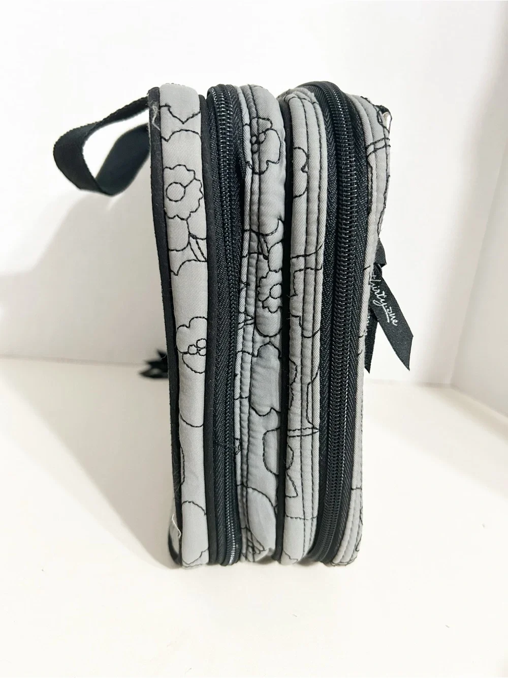Thirty-One Quilted Grey Floral Fold-Out Cosmetic Travel Bag Organizer